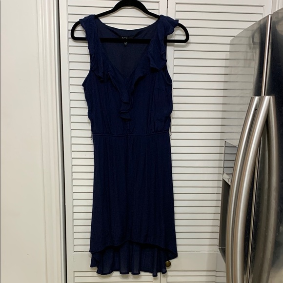 Elegant Navy Blue Sleeveless Dress - Picture 1 of 1